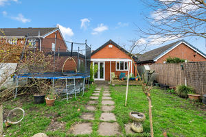 Photo 15- click for photo gallery